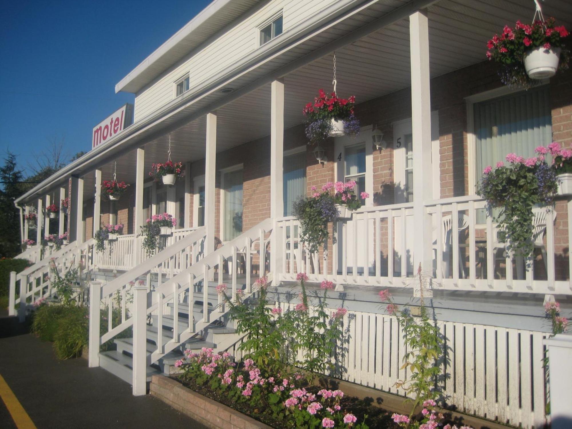 Motel Au Vieux Piloteux Rivière-du-Loup Exteriér fotografie